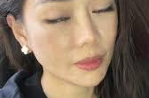 方媛缺席发布会被骂耍大牌？真相曝光：郭富城陪她披麻戴孝跪灵堂