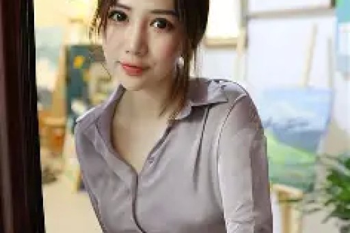 雪上加霜！董宇辉彻底慌了新加坡《联合早报》怒斥其“卖假货”